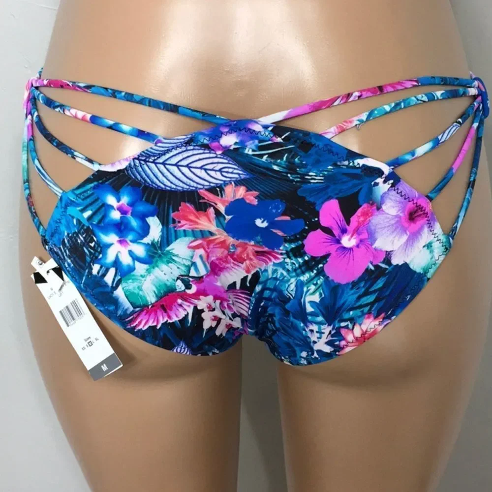 New. Strappy Tropical bra sized bikini set. 34/B-C